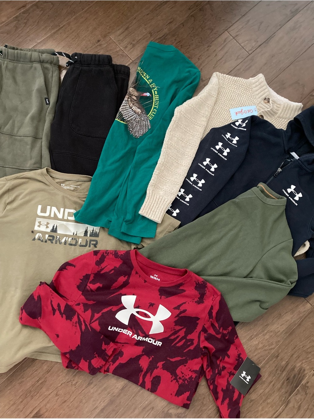 BUNDLE: Boys Sz 12-14 School Clothes Under Armour Tees Joggers Hoodie Sweater